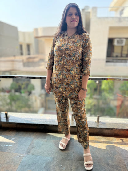 Flower Print Cordset (Article No 1021)