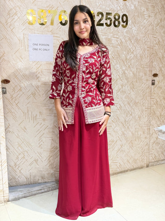 MEHROON FRONT CUT DESIGNER JAFFA