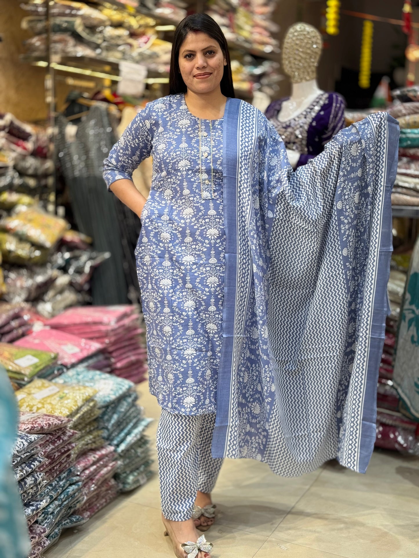 BATIK PRINT SUIT(ARTICAL NO-4)
