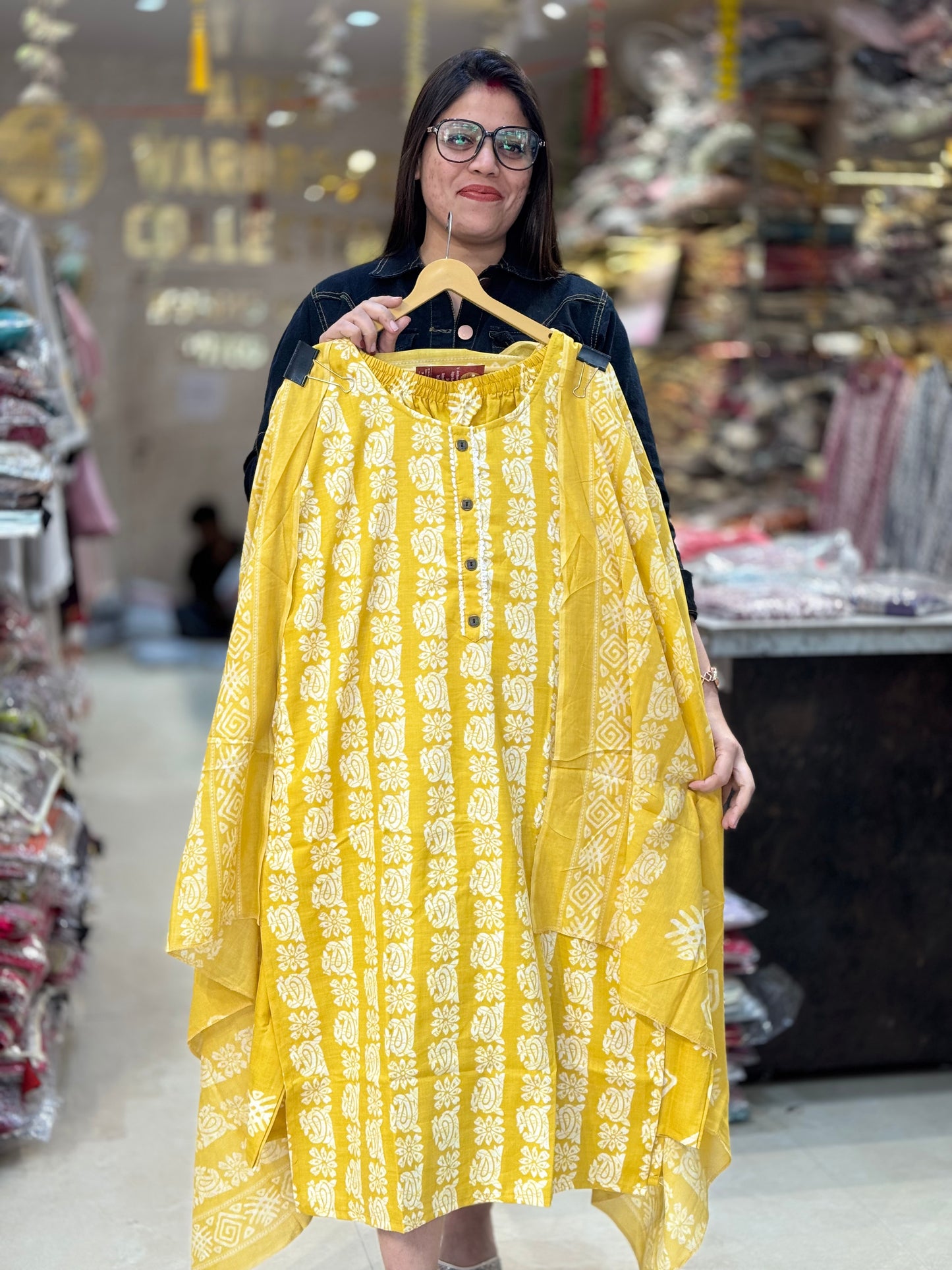 BATIK PRINT PLUS SIZE SUIT(ARTICAL NO-Q37L0018)