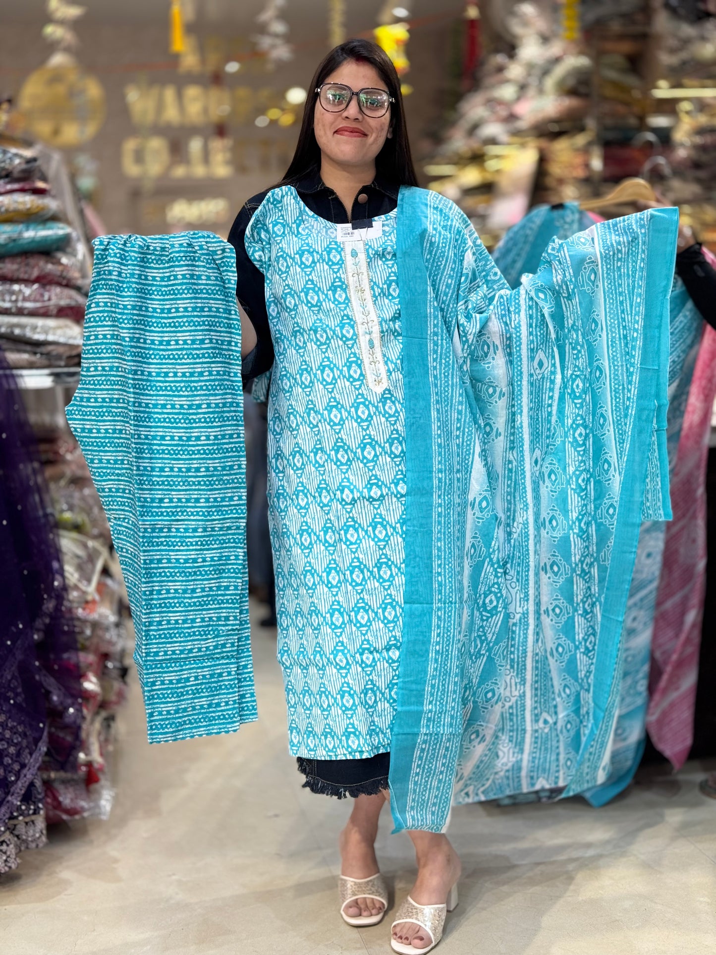 BATIK PRINT PLUS SIZE SUIT(ARTICAL NO-Q37L0014)