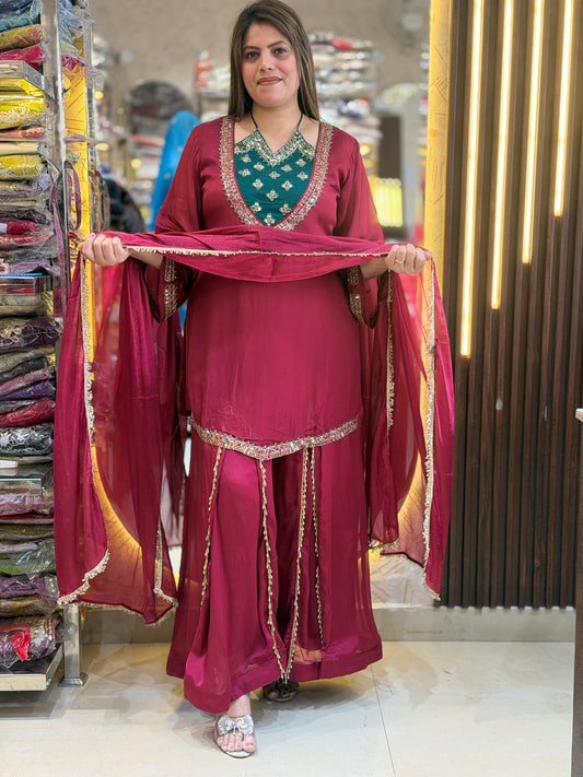 MEHROON WITH GREEN NECK DESIGN SUIT