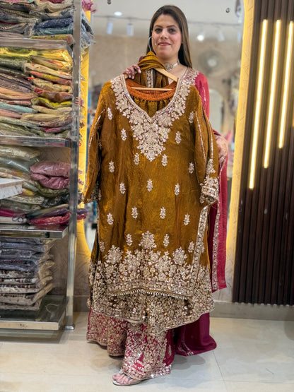 PAKISTANI FULL HEAVY JAFFA SET WITH HAND WORK