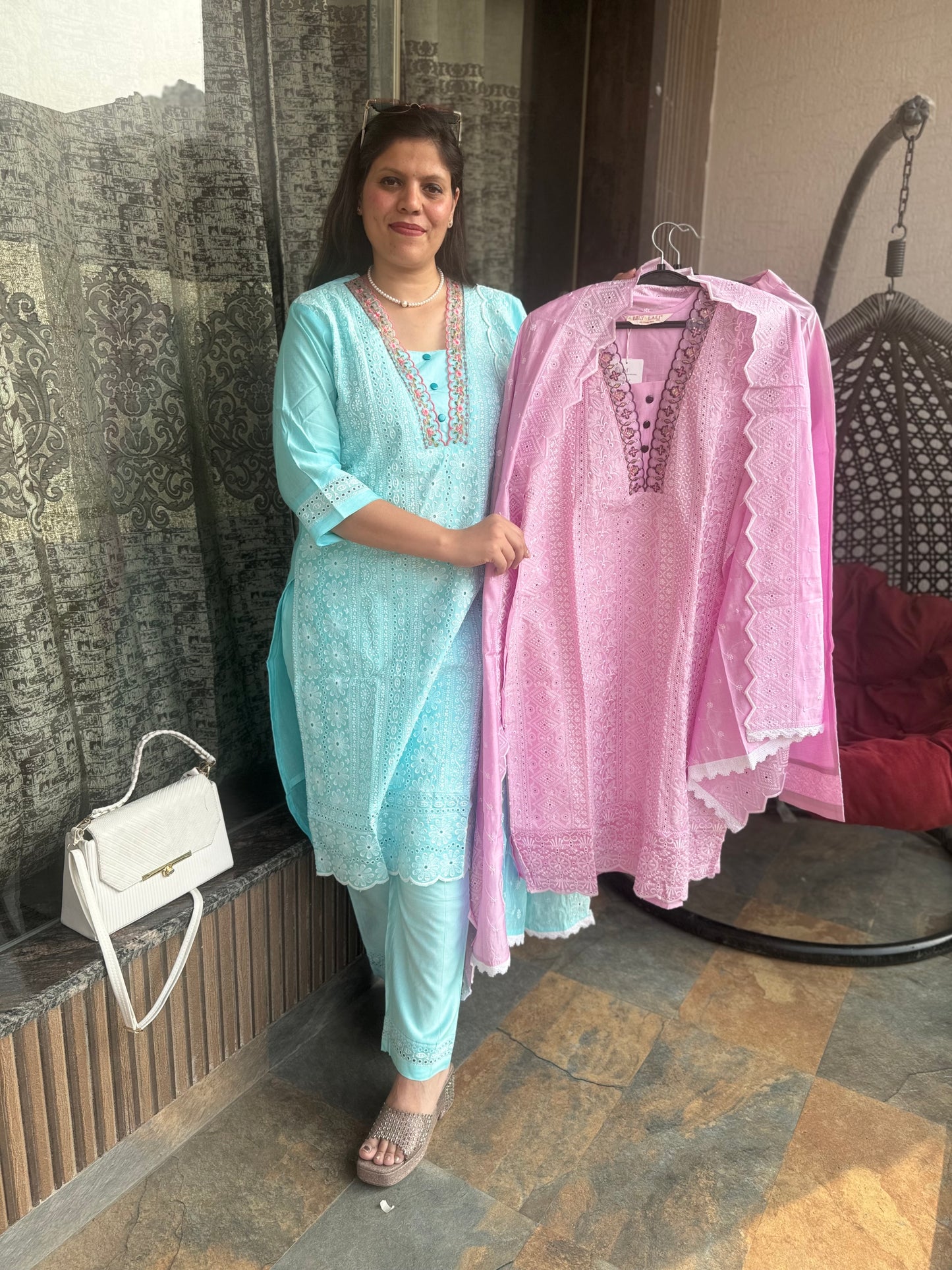 Flora Lakhnavi Suit
