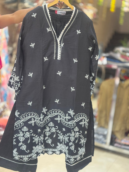 SCHIFFLI THREAD WORK INDIAN CORD SET