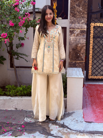 IVORY BLUE LINE PEMPLUM DESIGN FULL FLAIR JAFFA