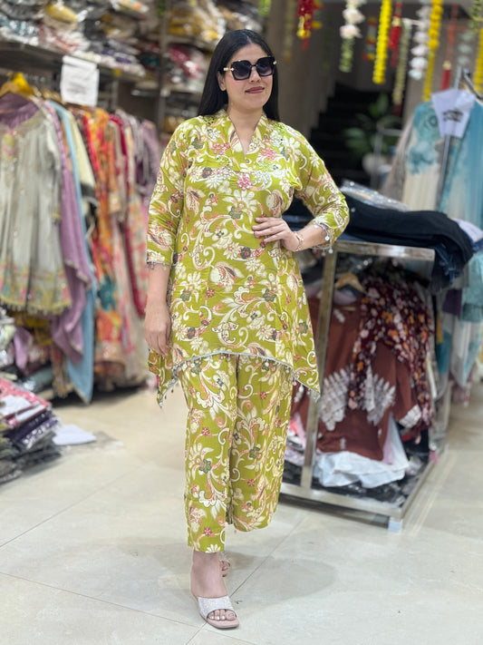 INDIPEHNAWA TRENDY GREEN CORDSET