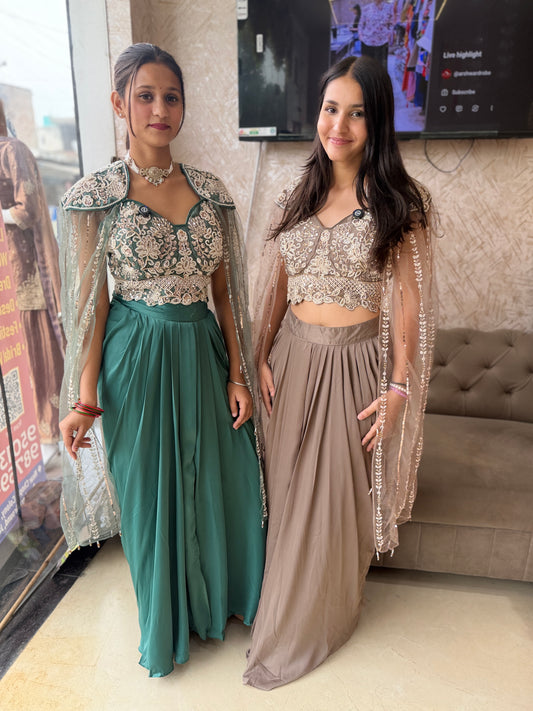 BEAUTIFUL DESIGN SHORT TOP WITH DESIGNER SKIRT DRESS