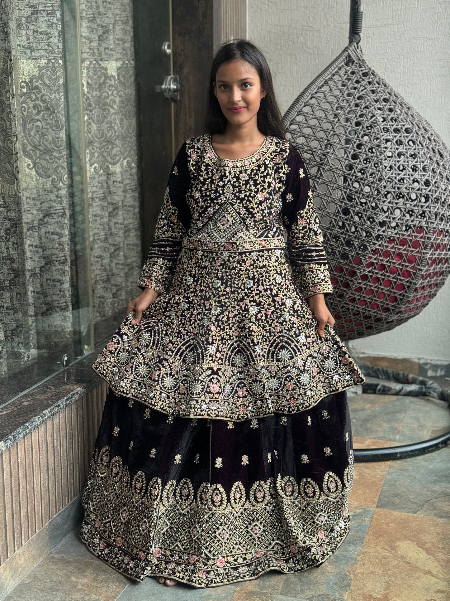 INDIPEHNAWA PREMIUM BRIDAL PAMPLUM LEHNGA