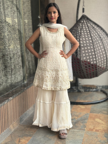 LUKHNAVI HEAVY PEPLUM SHARARA