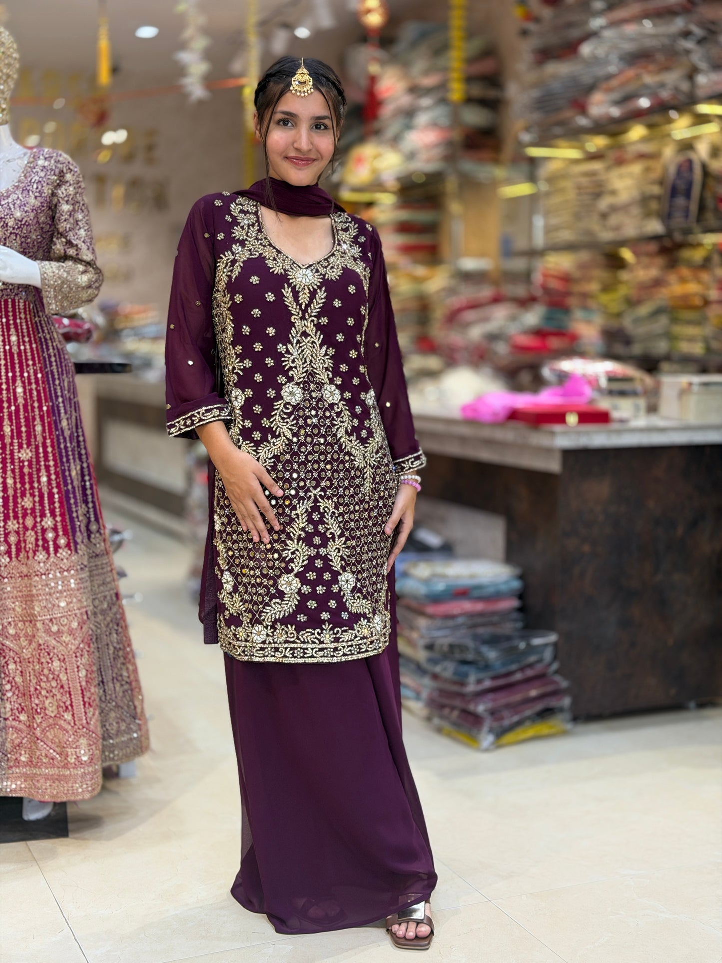 Elegant Heavy Cut Dana Work Party Wear Suit for Wedding Occasions | Indipehnawa