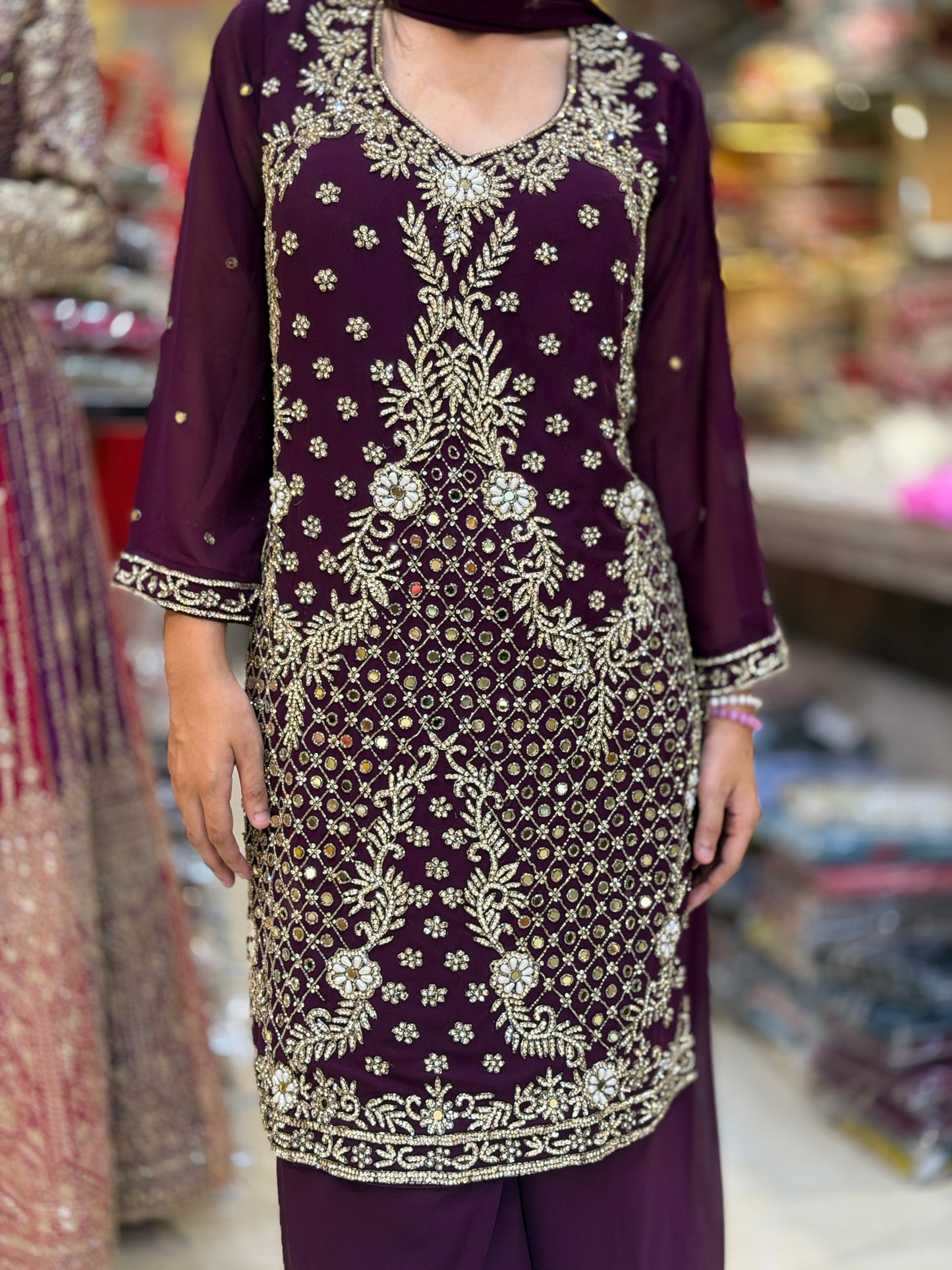 Elegant Heavy Cut Dana Work Party Wear Suit for Wedding Occasions | Indipehnawa