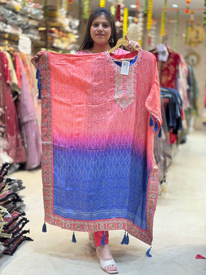 Dual-Toned Luxury Kaftan in Pure Crepe BY INDIPEHNAWA