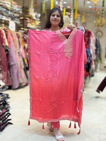 Dual-Toned Luxury Kaftan in Pure Crepe BY INDIPEHNAWA