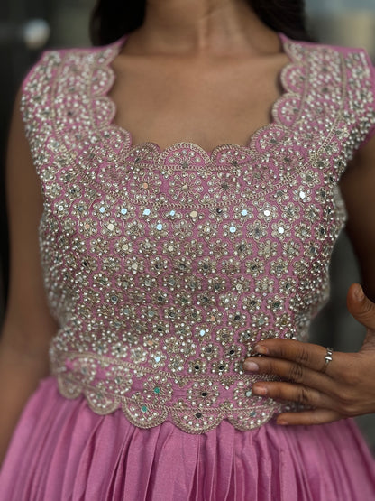 INDIPEHNAWA CHINON HEAVY PLATING LEHNGA