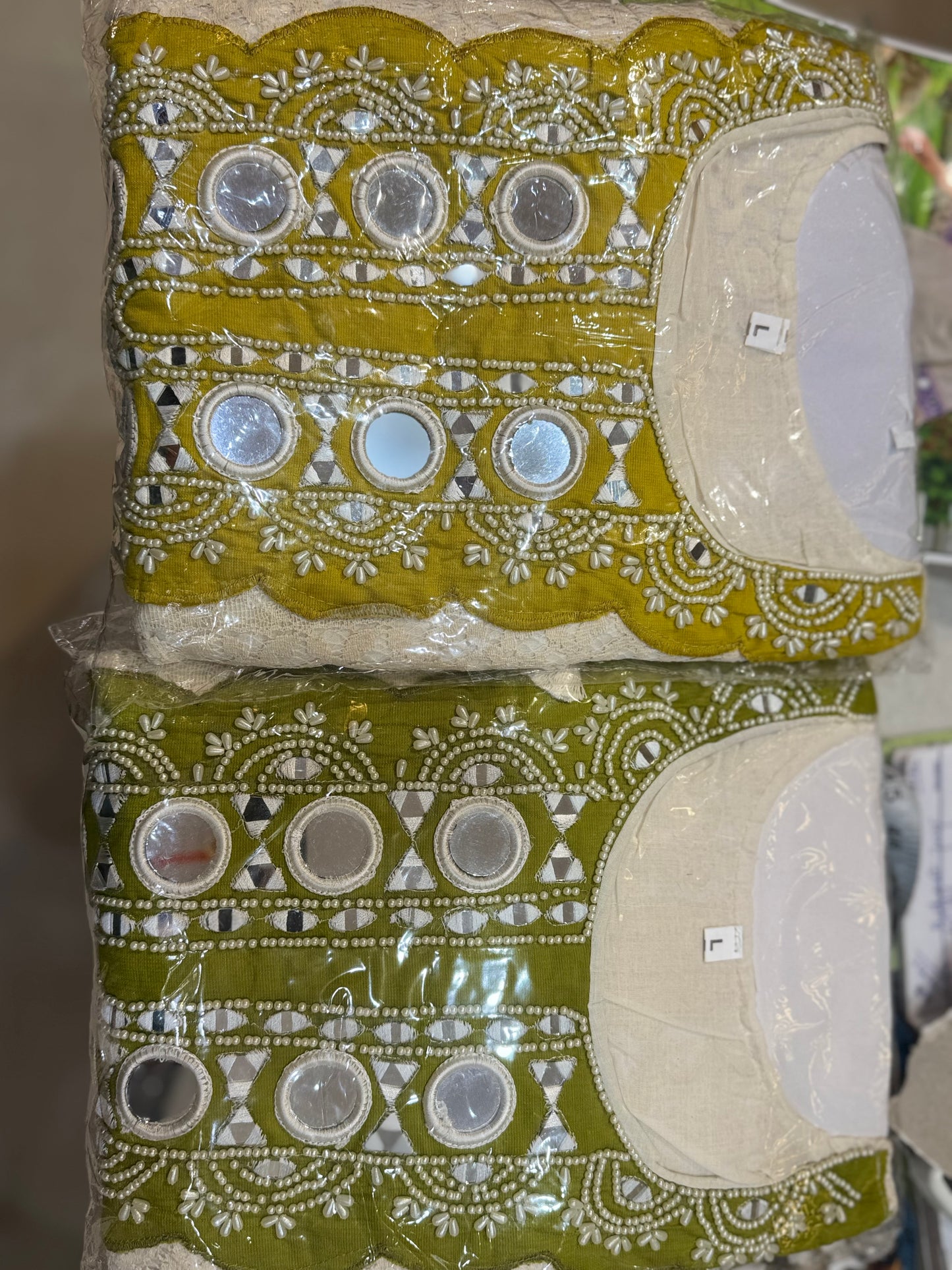 CHIKEN SHIFLI WITH ORIGNAL MIRROR WORK