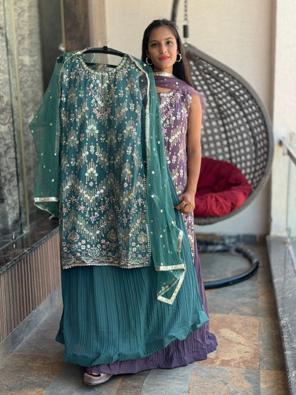 BEAUTIFUL DESINER LEHENGA WITH STRAIGTH KURTA