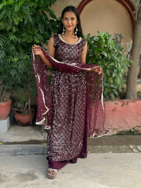 FULL HEAVY FRONT WORK NAIRA CUT
