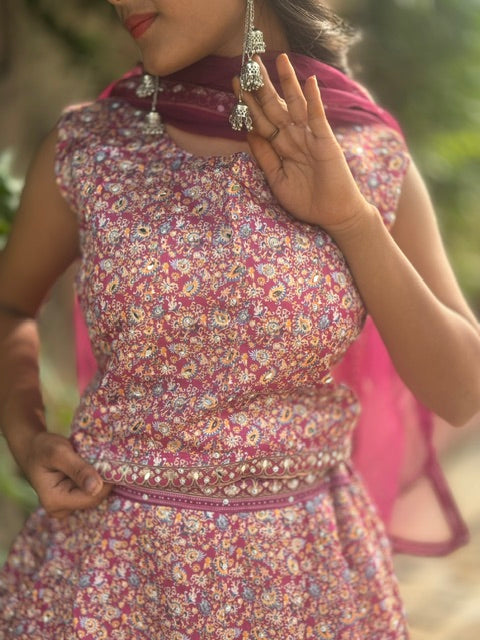 INDIPEHNAWA BANARSI LEHNGA
