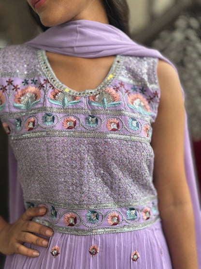 THREAD EMBROIDIRY DHOTI ARTICLE