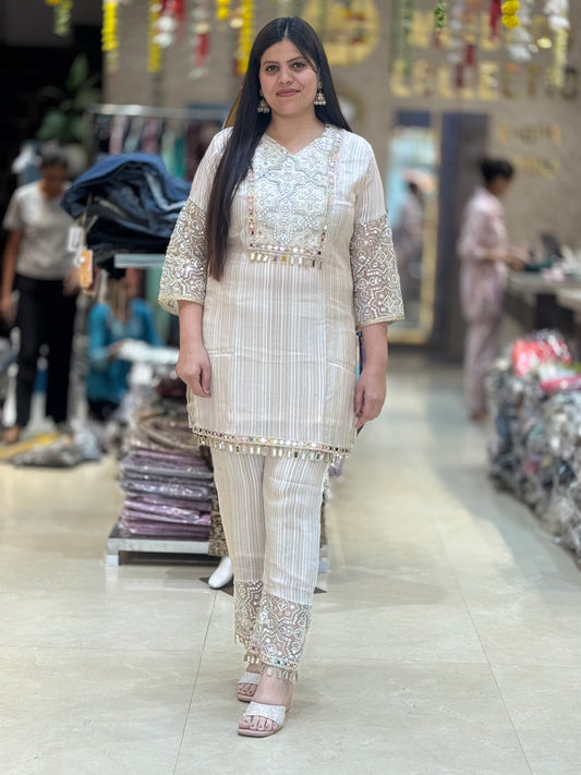RUSSIAN SILK ORIGNAL MIRROR PAKISTANI DESIGNER CORDSET