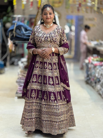 WINE GEORGET WITH SIPI AND TILLA WORK FULL FLAIR LEHNGA