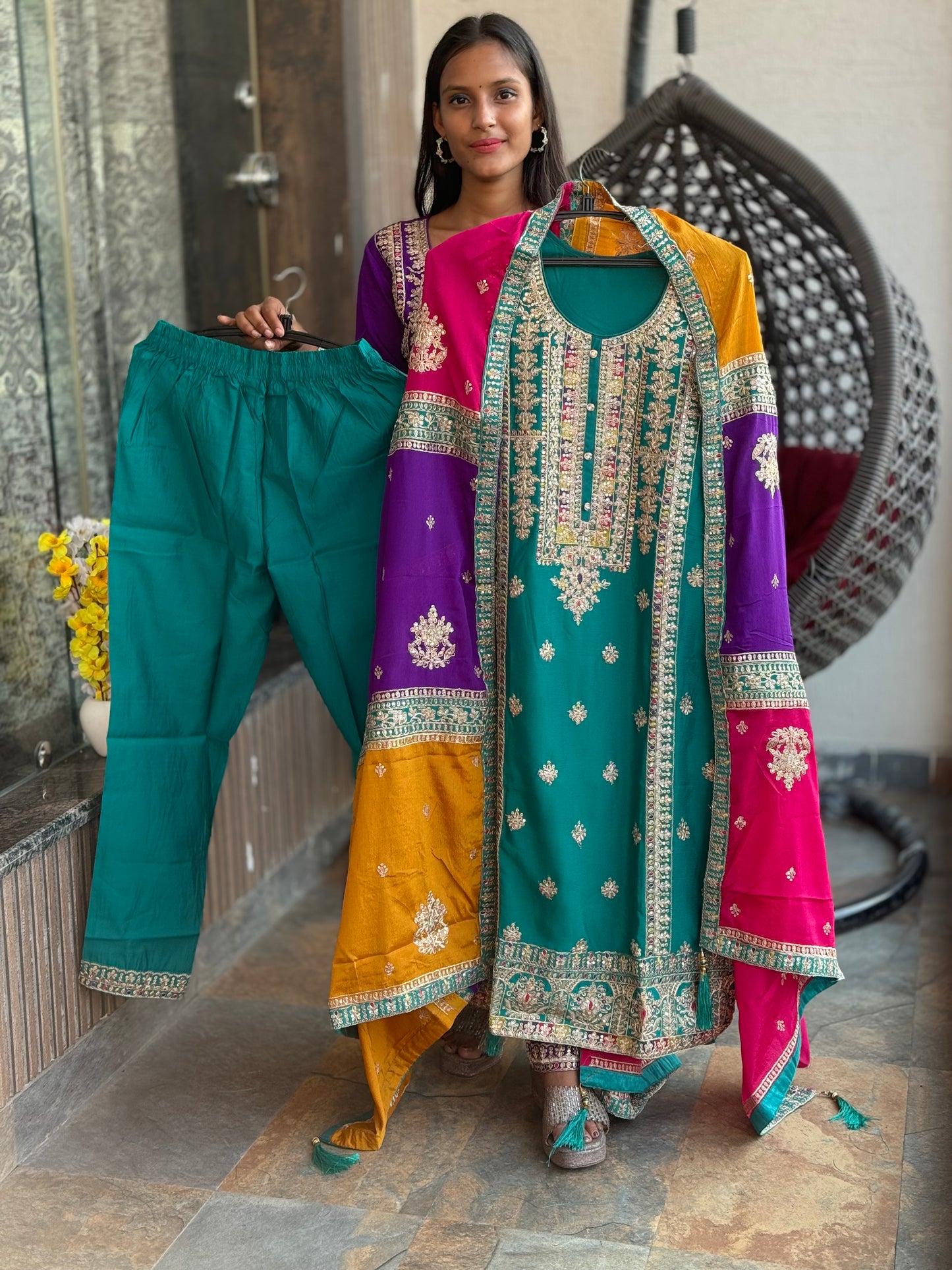 INDIPEHNAWA MULTI HEAVY DESIGNER DUPPTA SUIT SET IN CHINON (article no. 550)