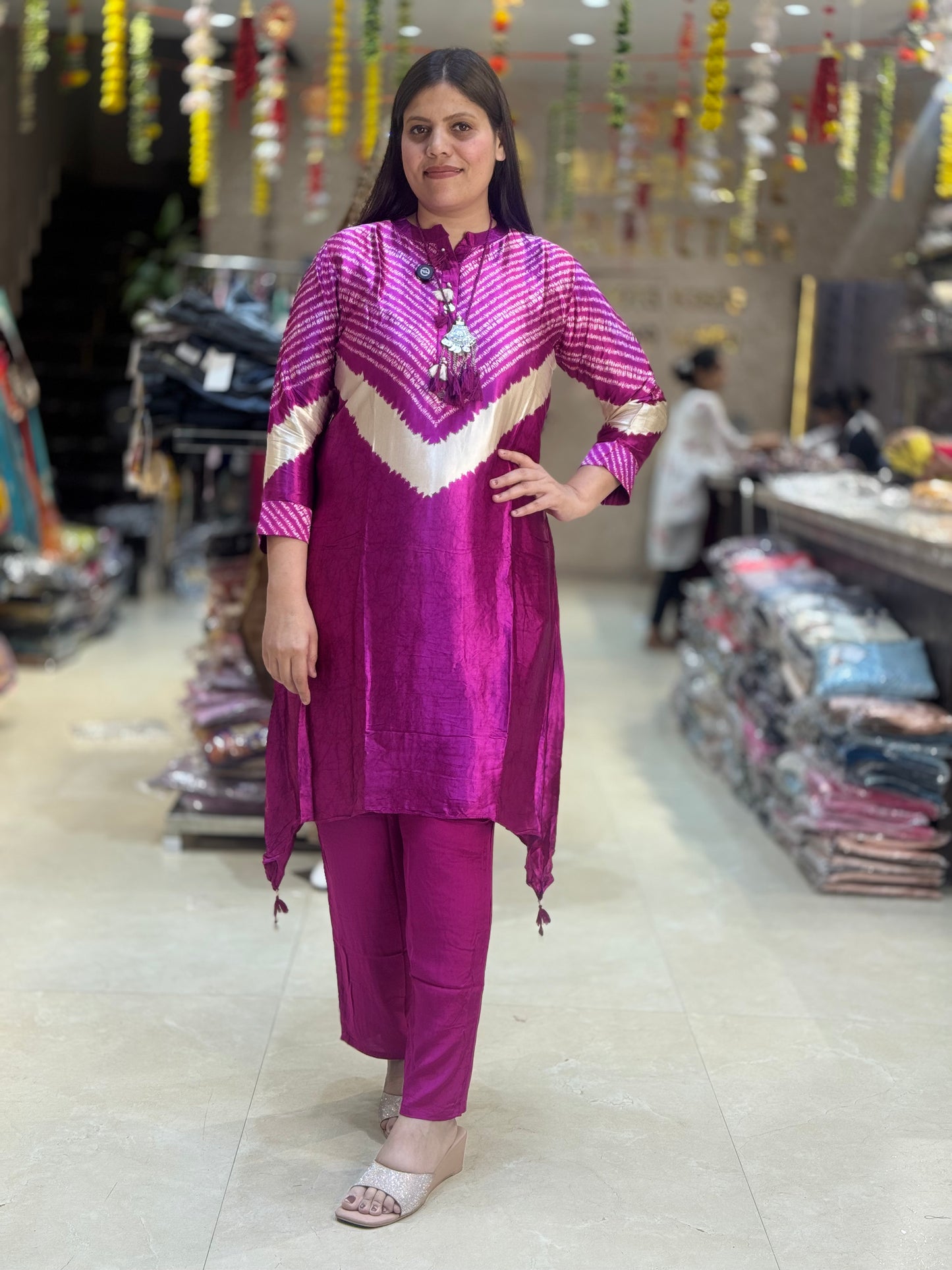 PREMIUM CREPE ELIGANT DESIGNER MAGENTA CORDSET WITH C CUT DESIGN