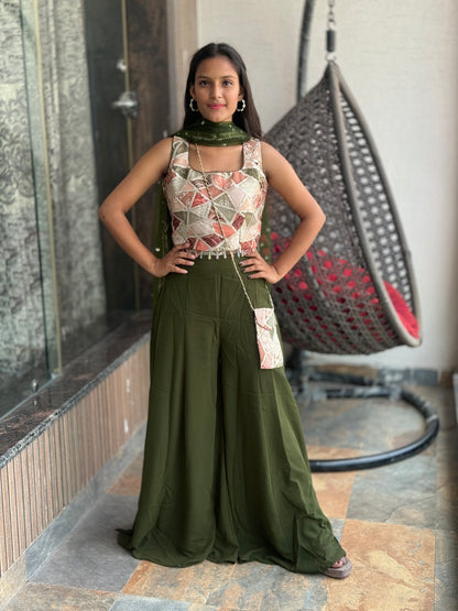 MEHNDI SPECIAL DIVIDER ARTICEL WITH HAND BAG (ARTICLE NO. 235)