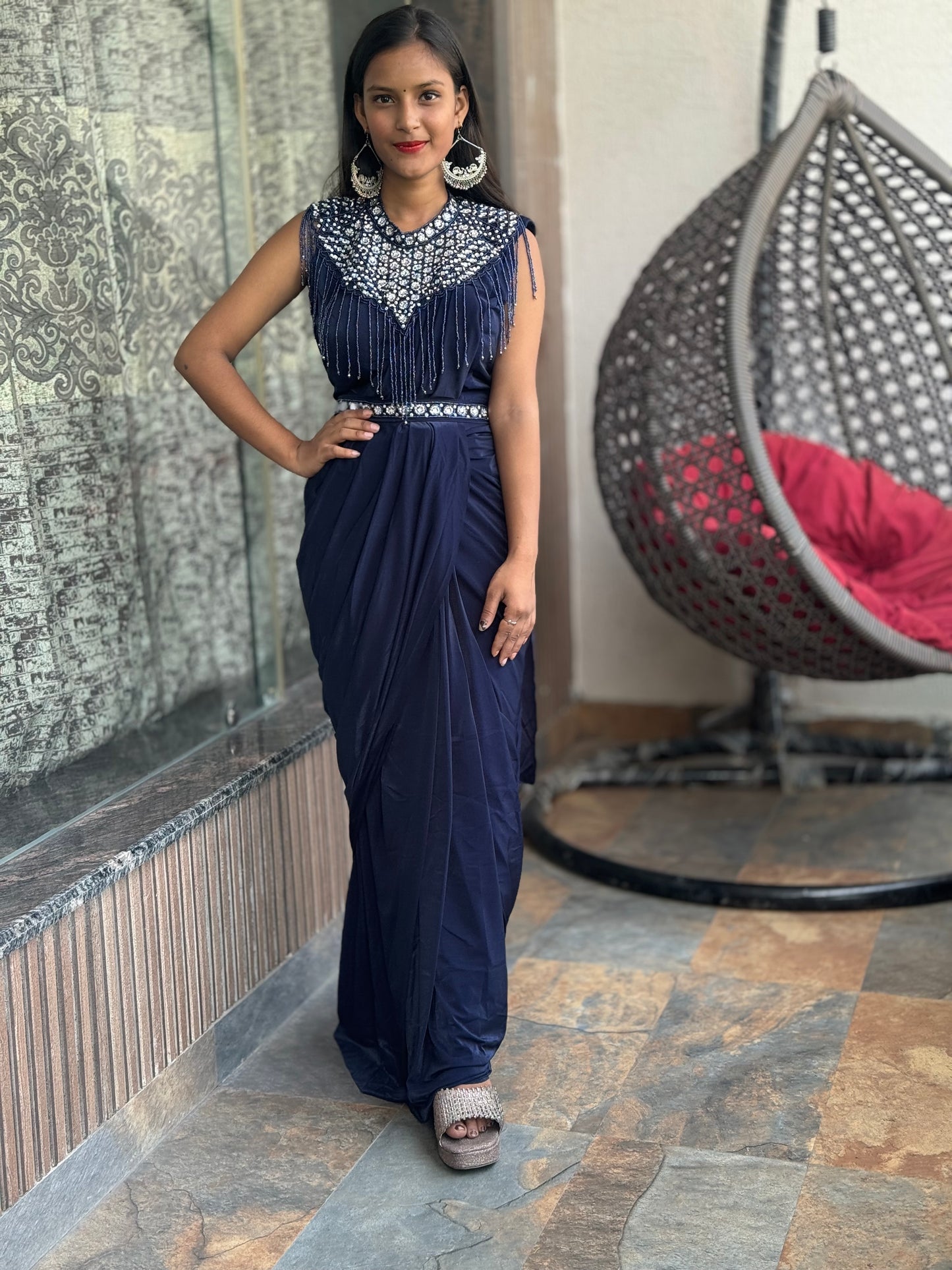 INDIPEHNAWA WEDDING SPECIAL HEAVY NECK PEACE CAP DRAPE SAREE (SR-02)