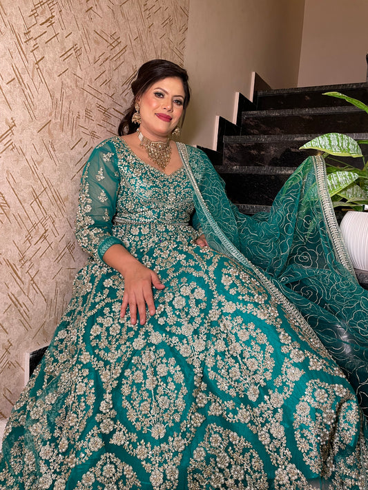 Handcrafted PEARL Work Lehengas – A Touch of Royalty BY INDIPEHNAWA