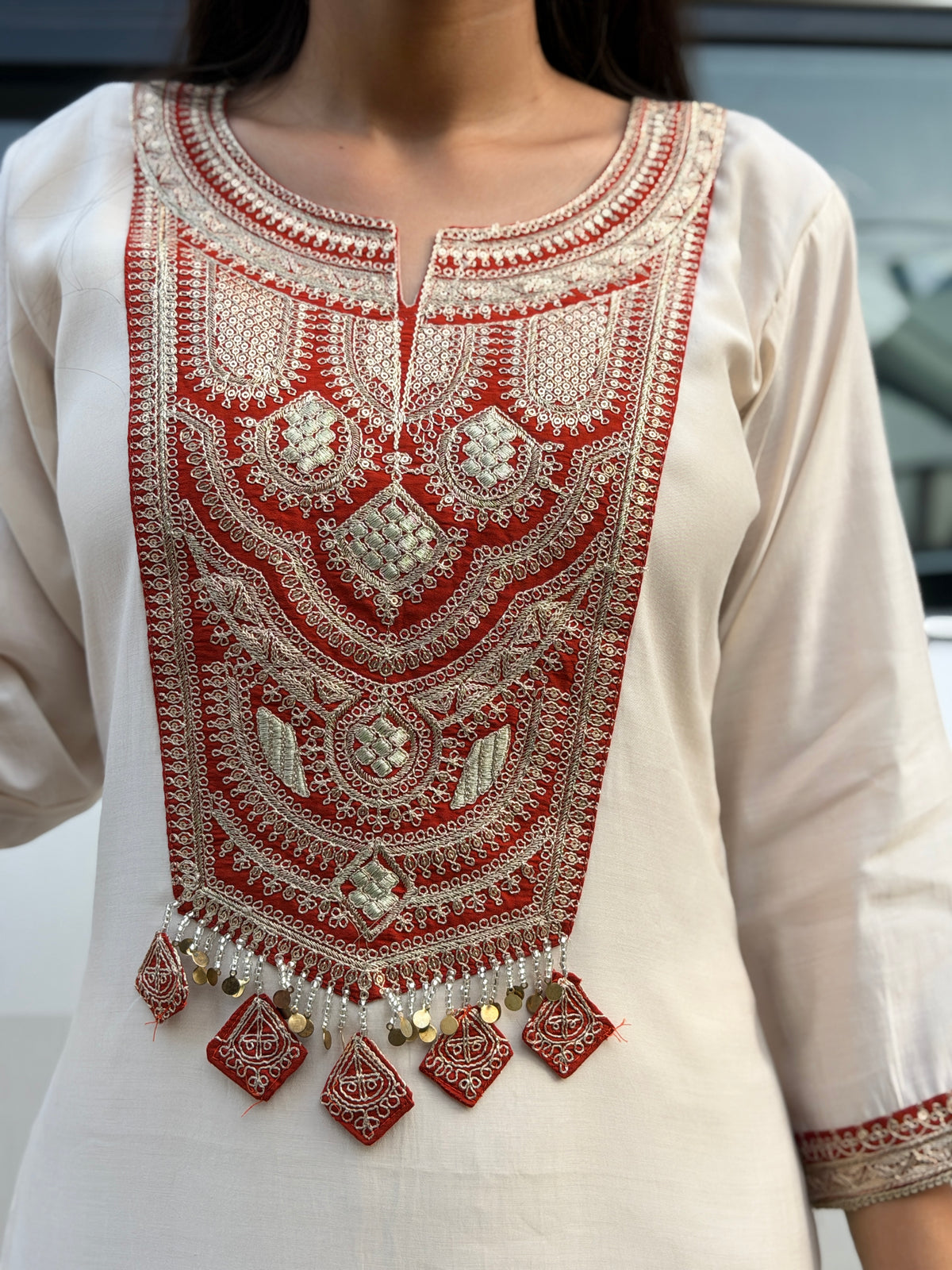 BOLLYWOOD INSPIRED PREMIUM DESIGNER NECK SUIT