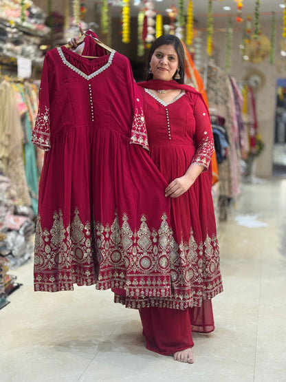 PURE GEORGET LONG LENGTH TILLA AND SIPI WORK ANARKALI