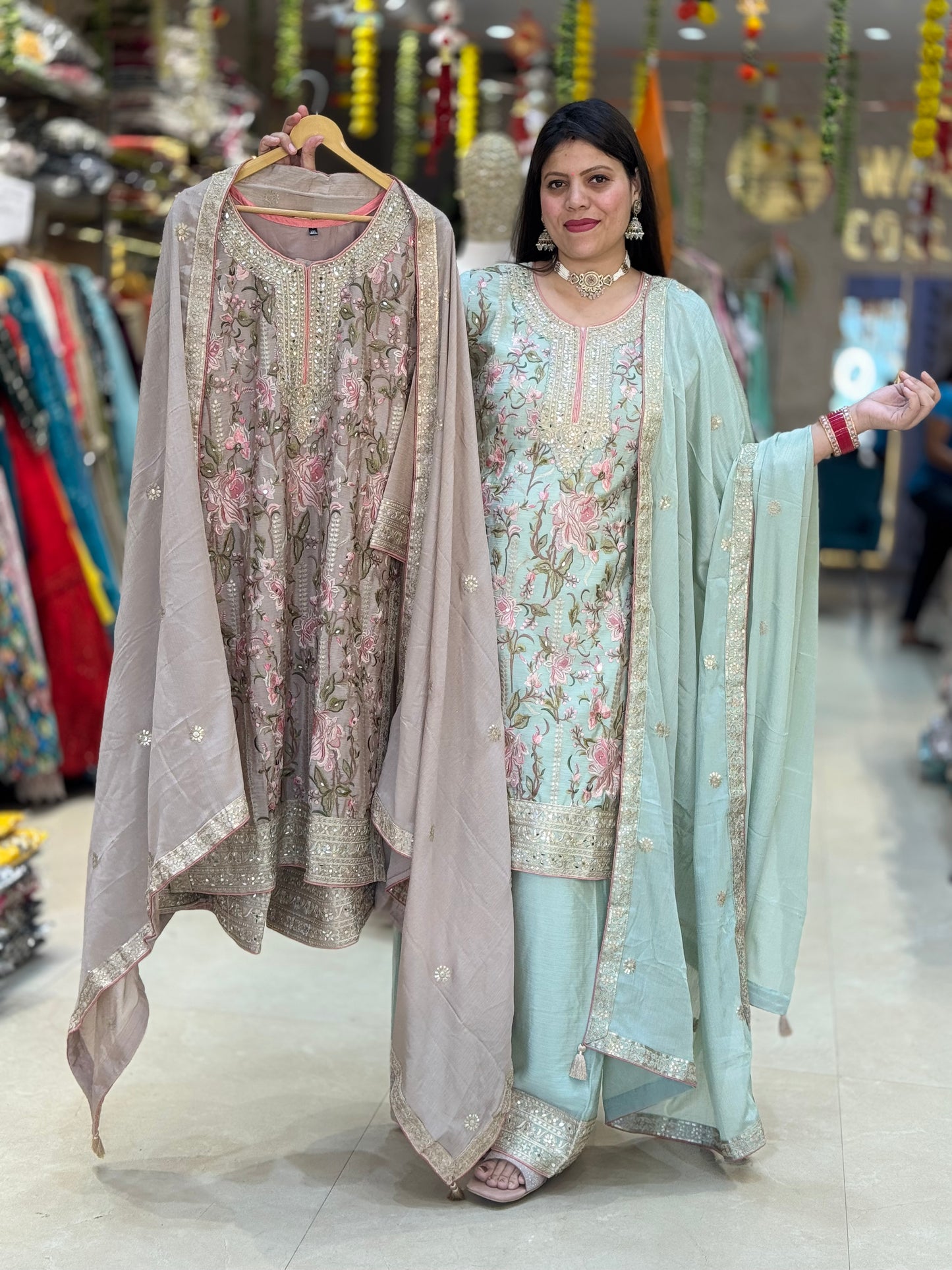 PURE CHINON SIPI WORK NECK WITH HEAVY JAFFA