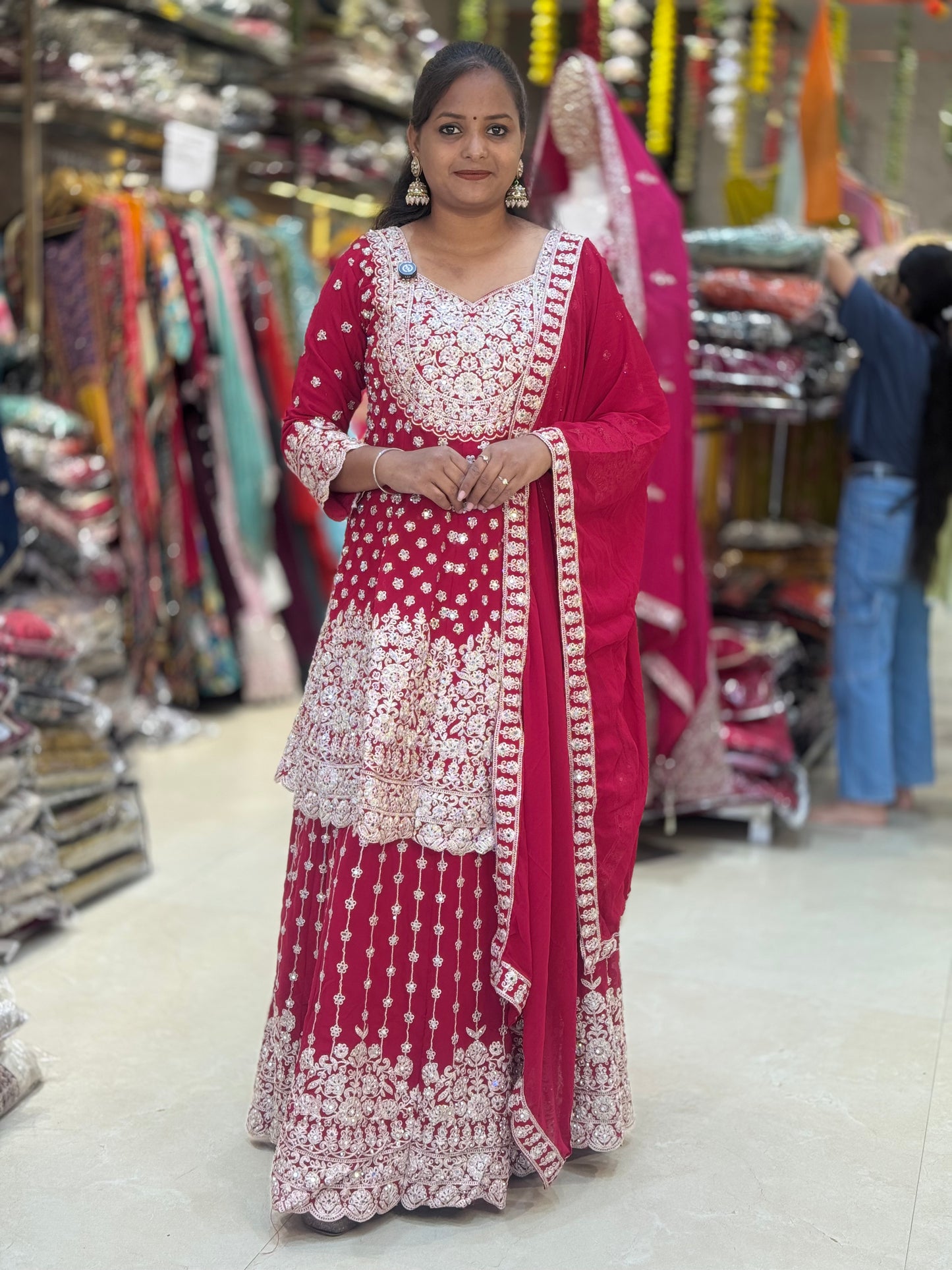 PAMPLUM LEHNGA WITH ORIGNAL MIRROR WORK WITH GEORGET