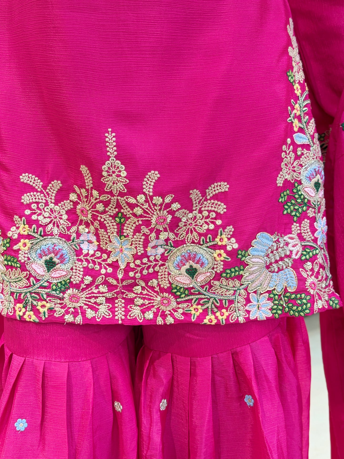 Chinon Handwork Designer Outfit
