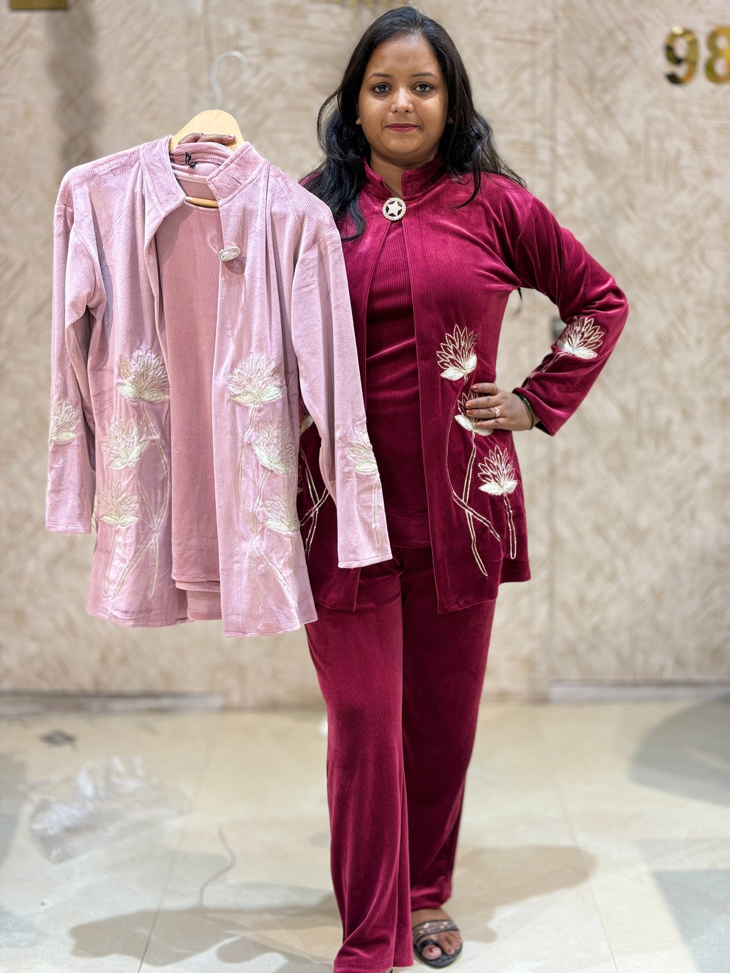 INDIPEHNAWA VIRAL COTRIZE VELVET CORD-SET