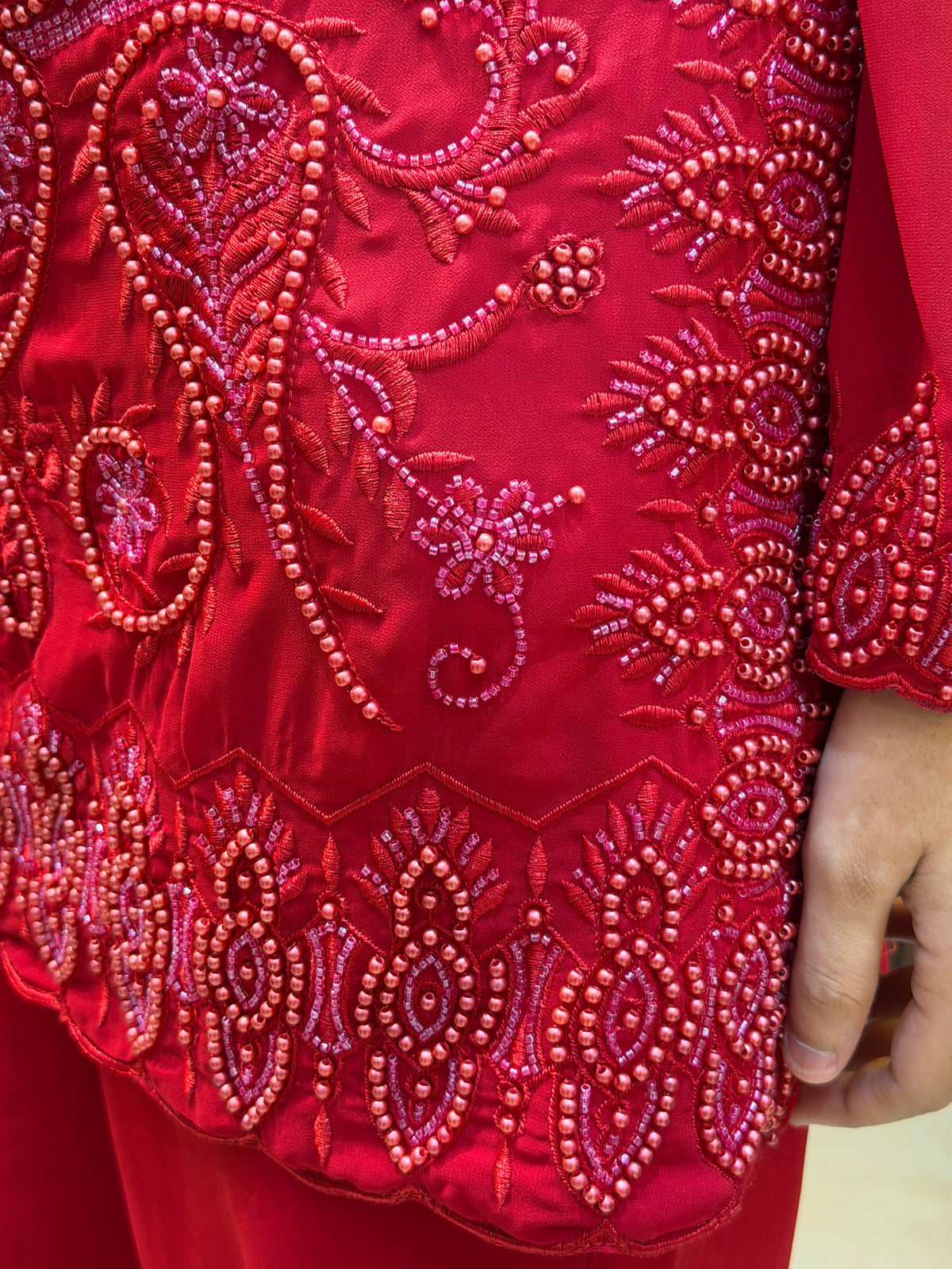 RED NECK DESIGN PEARL DESIGN PANT BOTTOM DRESS
