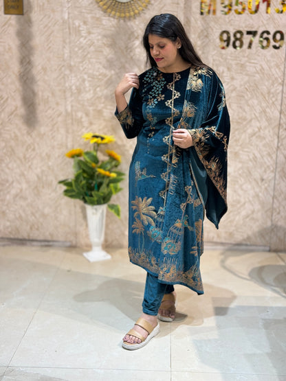 Hot Selling Velvet 3 Pc Suit