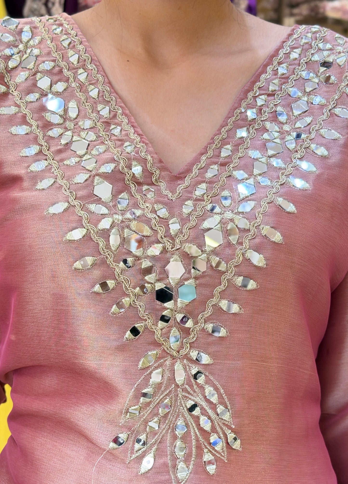 PEACH PREMIUM MIRROR DESIGN POTLI DESIGN SUIT