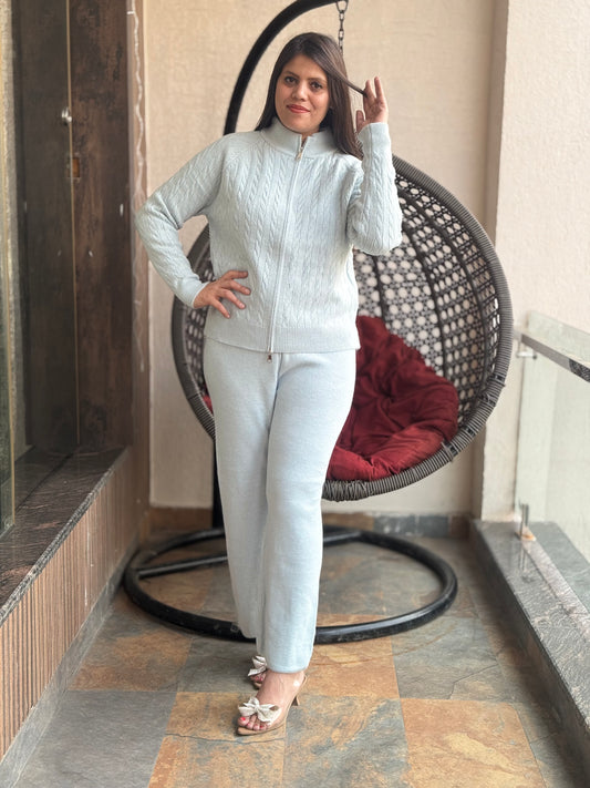 PREMIUM WOLLEN KOREAN BEAUTIFUL CORDSET