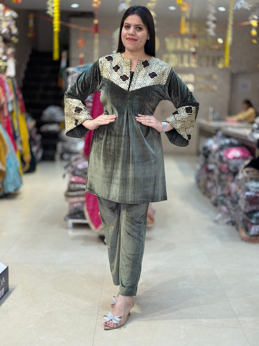 PREMIUM COTRIZE VELVET 2 PC CORDSET