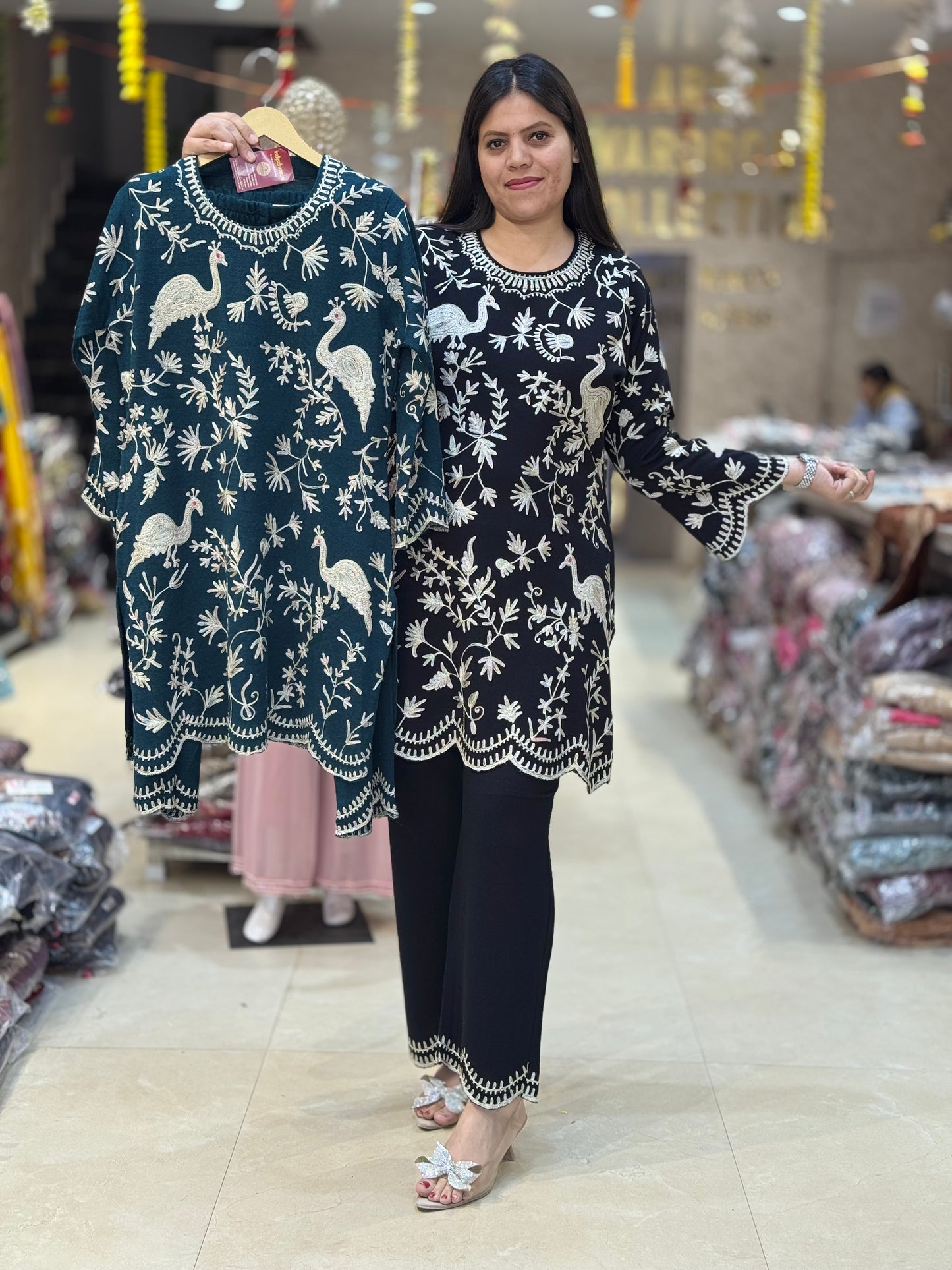 BEAUTIFUL WOOL THREAD WORK CORDSET