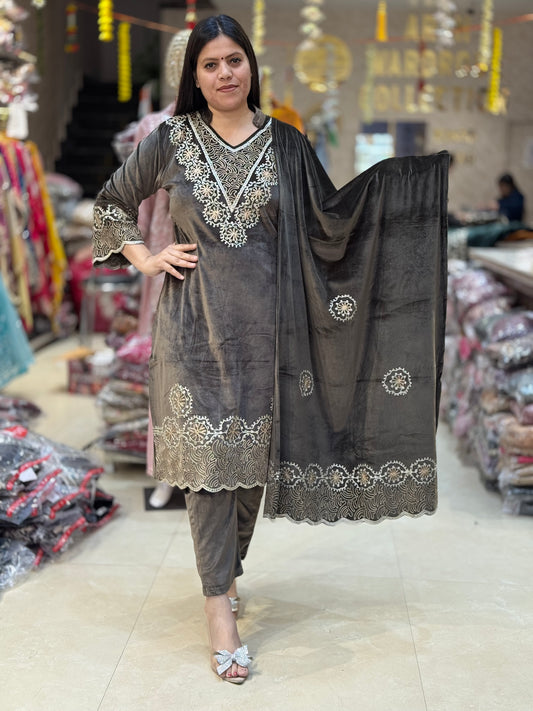 PREMIUM VELET FULL NECK DESIGN 3PC SUIT