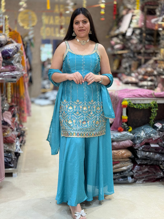 BEAUTIFUL BORDER DESIGN WITH GOLDEN TILLA WORK WITH HEAVY JAFFA