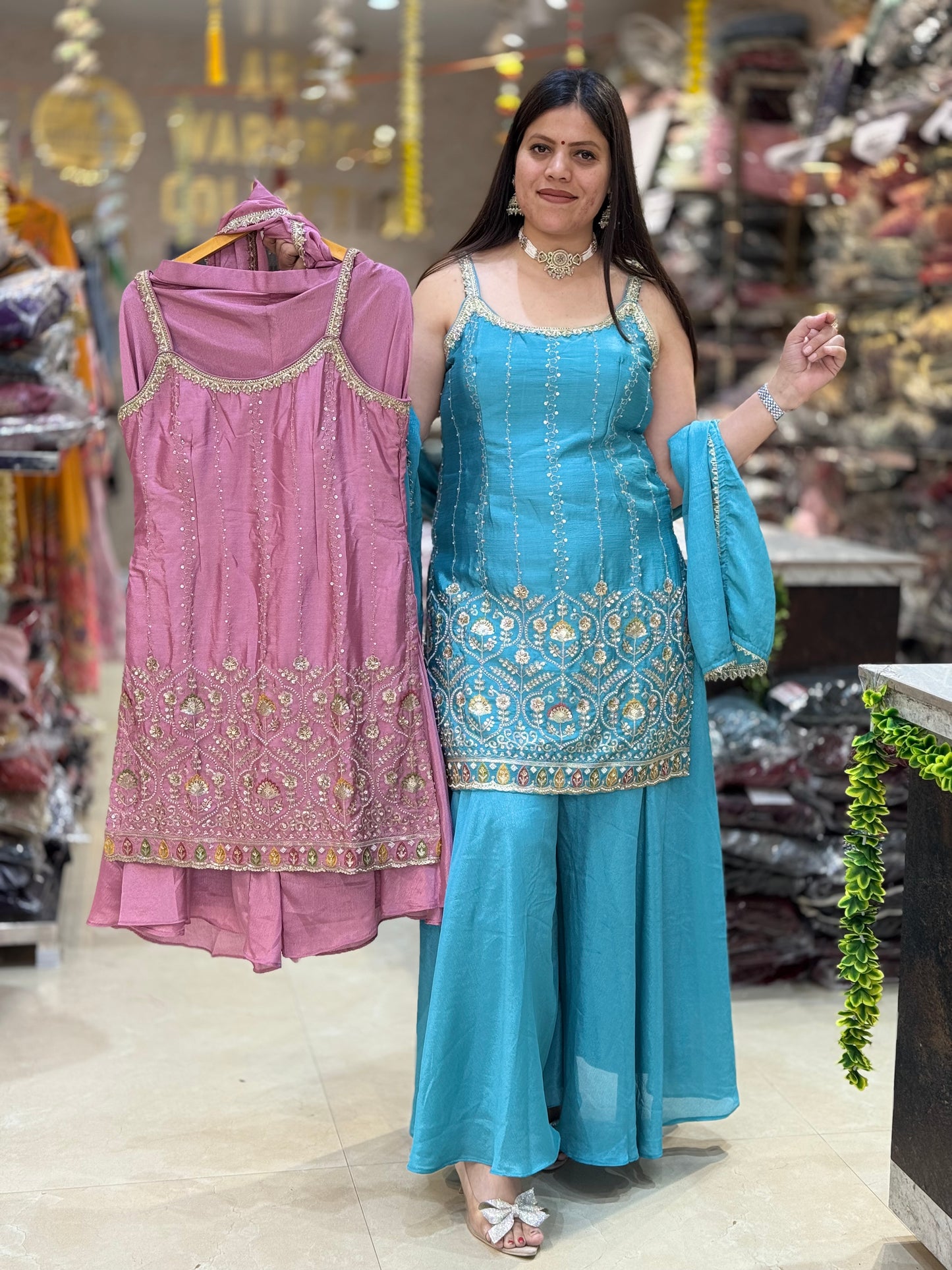 BEAUTIFUL BORDER DESIGN WITH GOLDEN TILLA WORK WITH HEAVY JAFFA