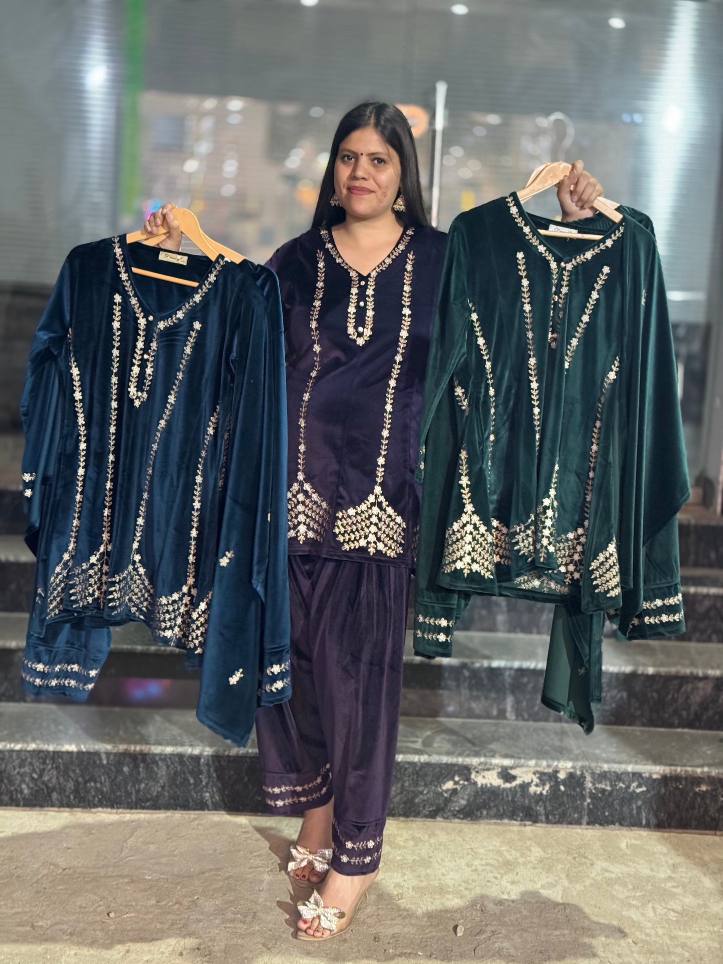 PREMIUM VELVET FUL EMBROIDED FARSHI SALWAR SUIT