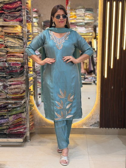 PREMIUM HANDWORK NECK DESIGN BEAUTIFUL SUIT